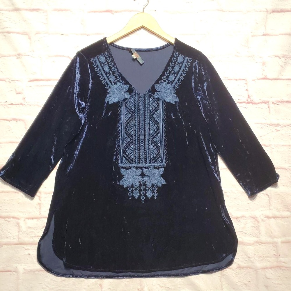 Madeline Sparkle Stein Navy Blue Velvet Embroidered Boho Tunic Top Womens Small